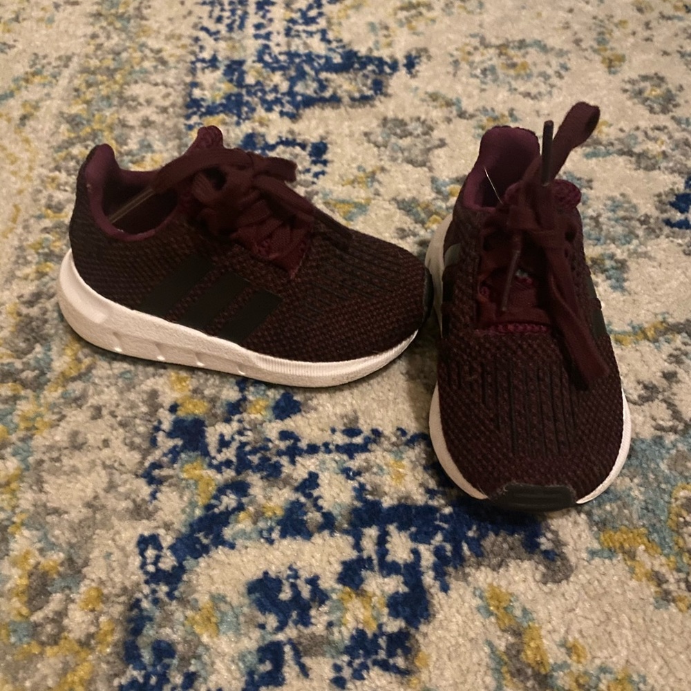 Like New Adidas toddler sneakers size 5